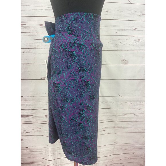 Lularoe Cassie Size XL Below Knee Paisley Purple Skirt NWT - Picture 2 of 7
